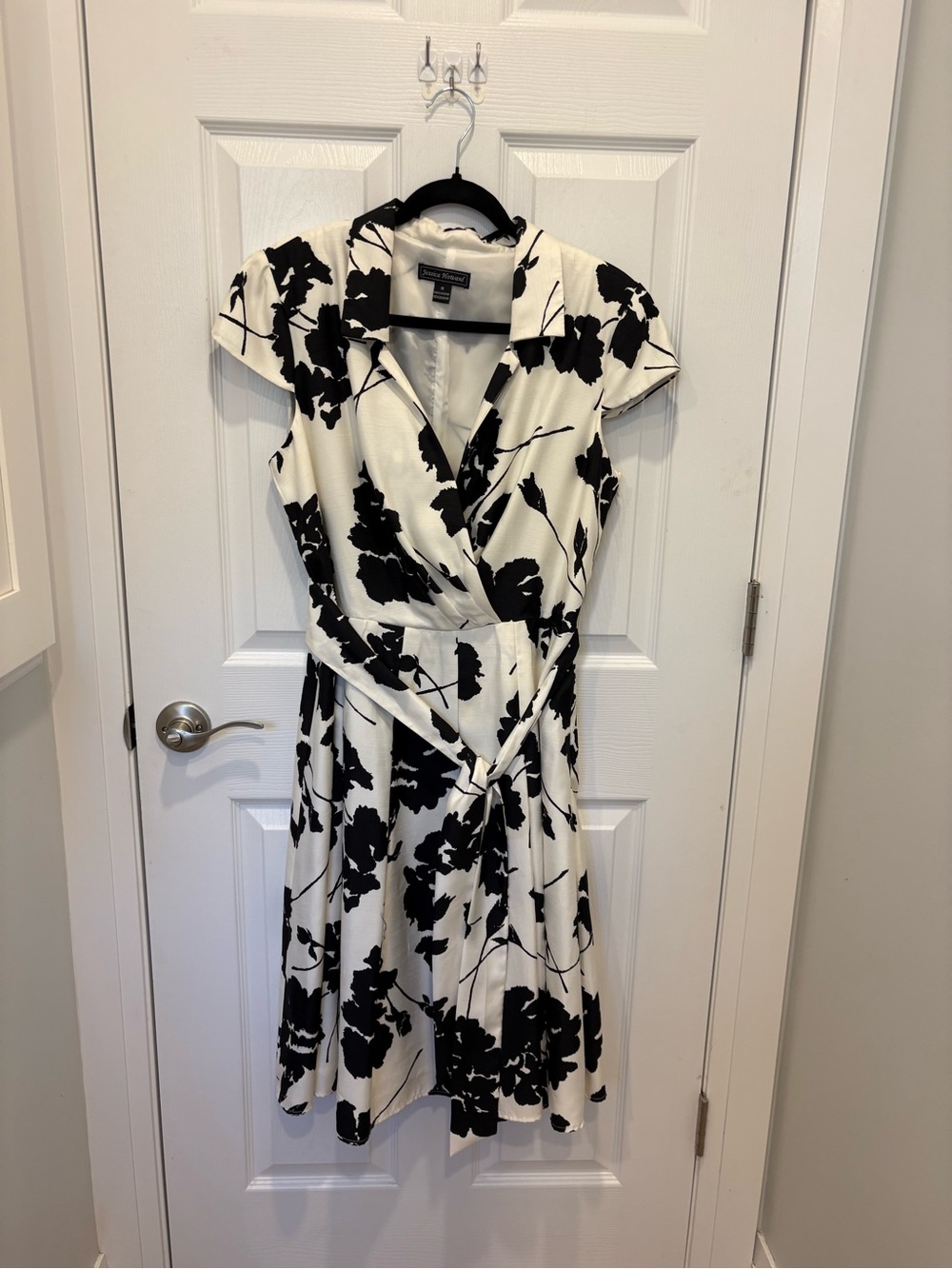 Jessica Howard Black & White Floral Wrap Dress - Women #1293